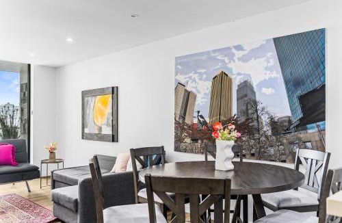 Ultimo Apartment | 3BR Apartment with secure Parking & Walk to Darling Harbour, ICC & CBD