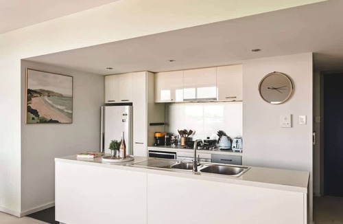 Perth Apartment | 3BR City Views and Secure Carpark - Fast Wifi