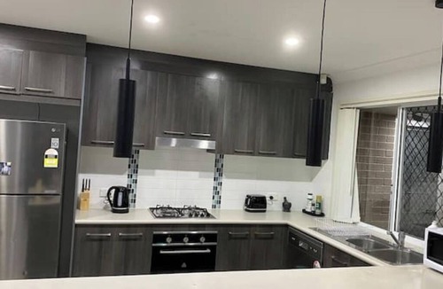 Augustine Heights House | 4 Bed House ,Master with ensuite A/C and King bed