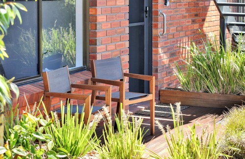 Merimbula Apartment | 4 Points of View - 1 bedroom Apartment 3+ nights