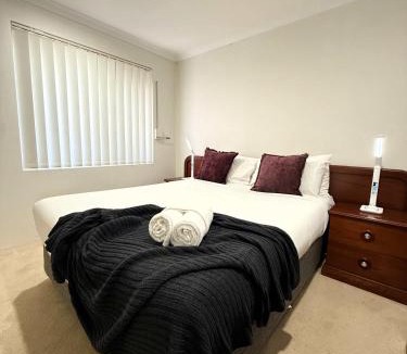 Nollamara Villa | 4 Private 3BR Villa Near Yokine & Parking