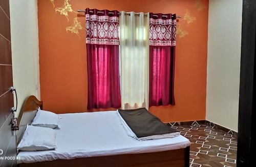 Bhimtal House | 40 m² House ∙ 2 bedrooms ∙ 6 guests