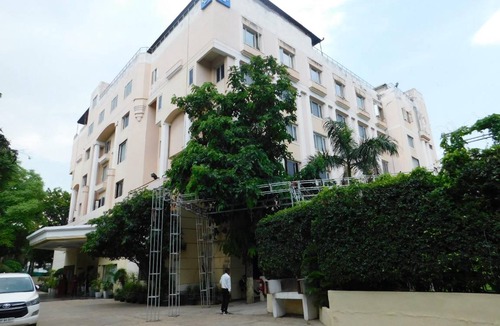 Gwalior Hotel | 400 m² Hotel ∙ 4 guests