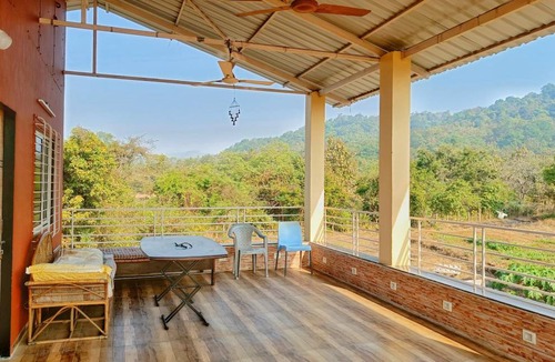 Alibaug House | 400 m² House ∙ 2 bedrooms ∙ 6 guests