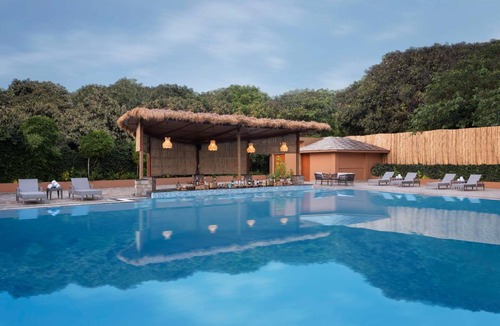 Dhikuli Hotel | 45 m² Hotel ∙ 127 guests