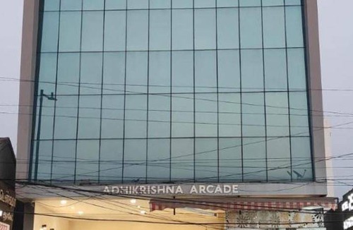 Erode Hotel | 450 m² Hotel ∙ 5 guests