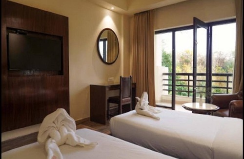 Alipurduar Resort | 450 m² Resort ∙ 2 guests