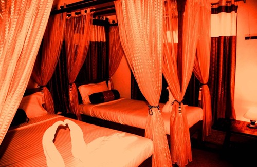 Madurai House | 4500 m² Bungalow ∙ 5 bedrooms ∙ 15 guests