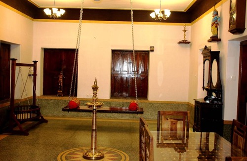 Madurai House | 4500 m² Bungalow ∙ 5 bedrooms ∙ 15 guests