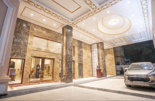 Vadapalani Hotel | 47 m² Hotel ∙ 127 guests