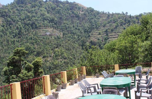 Tehri Bed & Breakfast | 48 m² Bed and breakfast ∙ 2 bedrooms ∙ 4 guests