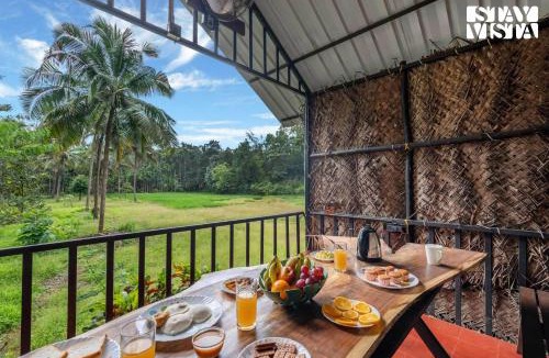 Hireguthi Villa | 4BR Vatika Nature Nest - Mirjan - Gokarna - Hike, Pray, Play