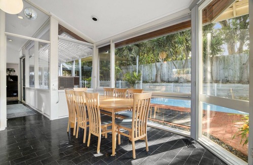 Beaumaris Apartment | 5-Bed Haven with Pool Minutes From Beaches