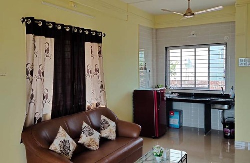 Ganpatipule House | 50 m² Bungalow ∙ 1 bedroom ∙ 4 guests