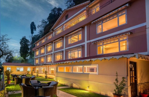Darjeeling Hotel | 50 m² Hotel ∙ 4 guests