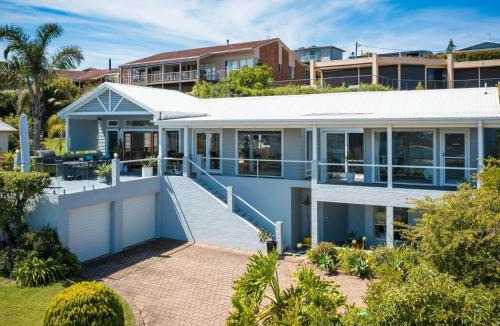 Merimbula House | 54 Lake