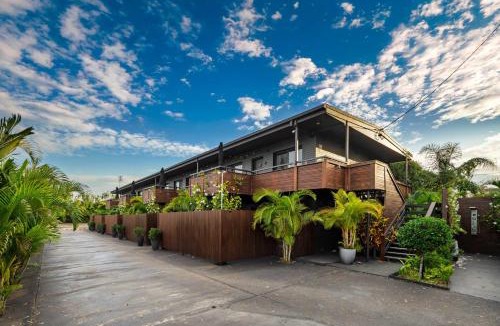Urangan Hotel | 549 Apartments