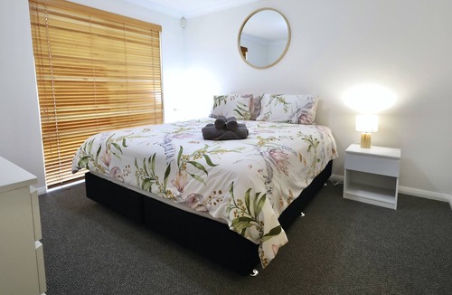 Marangaroo House | 58 Home in Marangaroo 4BR 2BTH