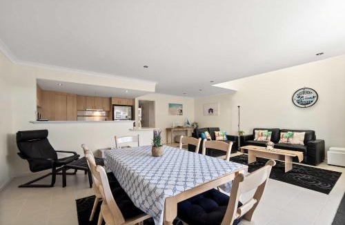 Broadwater House | 62CapeView Geographe bay