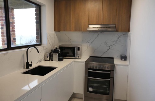 Ulladulla Apartment | 67 South Pacific Crescent - Apartment 2