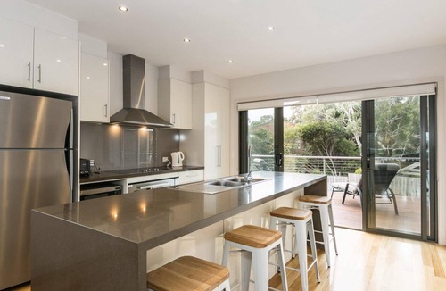 Anglesea House | 7 Almira -Premium Holiday Home Really Offers It All.