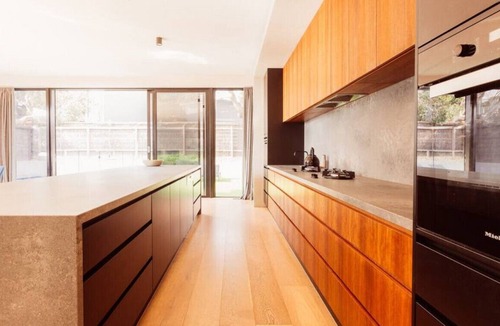 Blairgowrie Villa | 7FAb · VILLA BOND | Luxe, Design & Location + Cinema