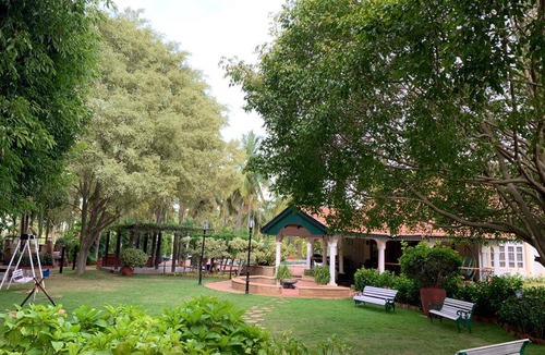Doddaballapur House | 800 m² Bungalow ∙ 2 bedrooms ∙ 10 guests