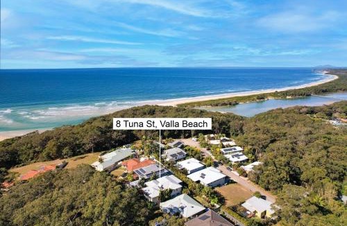 Valla Beach House | 8Tuna