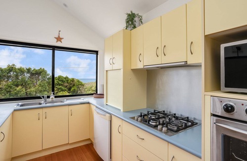 Rainbow Beach House | 90 Cooloola Drive - Rainbow Beach