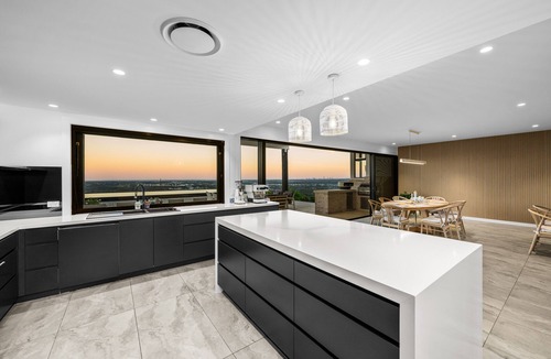 Upper Coomera House | A 20 acre Mountaintop Gated Villa with panoramic Ocean Views