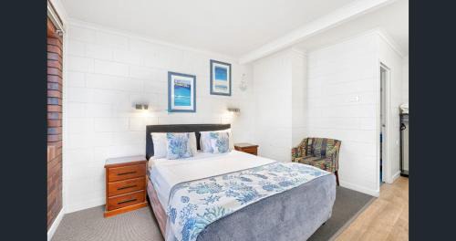 Emerald Hotel | A&A Lodge Motel