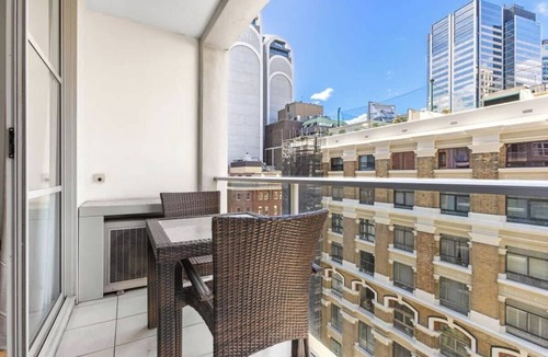Sydney Central Business District Apartment | A Comfy Studio for 5 Next to Darling Harbour