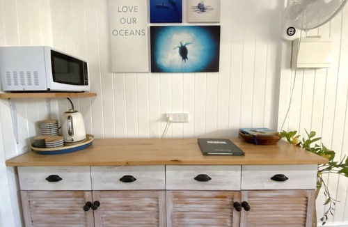 Exmouth Apartment | A cosy private studio situated in the heart of Exmouth.