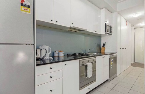 Sydney Central Business District Apartment | A Cozy Studio for 6 Next to Darling Harbour