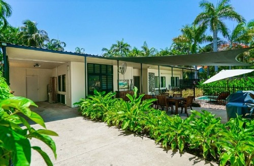 Nightcliff House | A Night in Nightcliff
