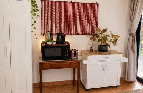 Buderim Apartment | A Private Hidden Gem! Your home away from Home.