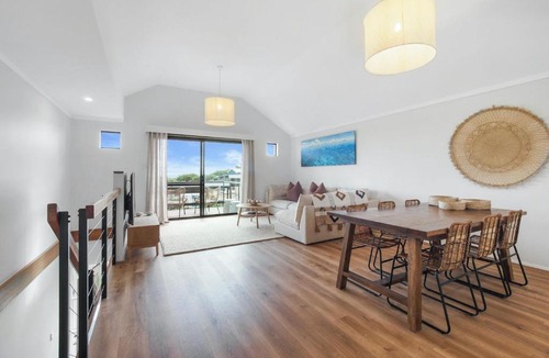 Gnarabup Apartment | A Stones Throw Gnarabup