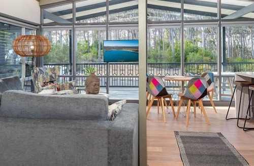 Lilli Pilli House | A Wave from it all