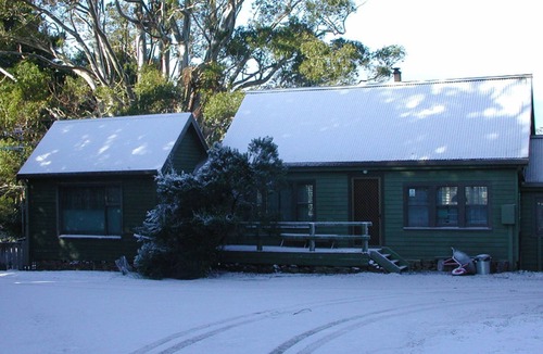Promised Land Cottage | AAA Granary Accomm - 2 Storey- 2 bedroom Cottage
