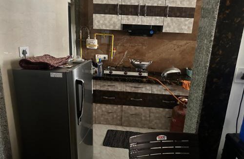 Vrindavan Apartment | Aaradhika Home Stay