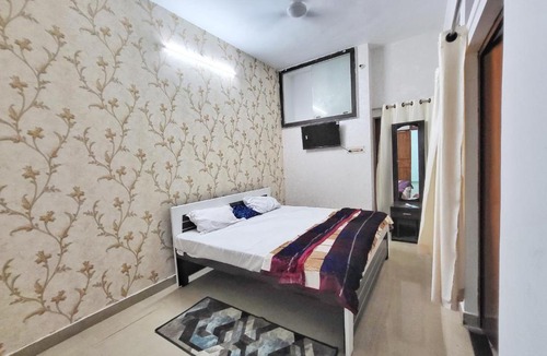 Faizabad Hotel | Abhinandan Homestay