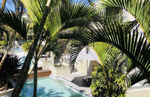 Cabarita Beach Apartment | Absolute Beach Front - Cabarita Promenade - Sea View - 3 Bedroom Apartment