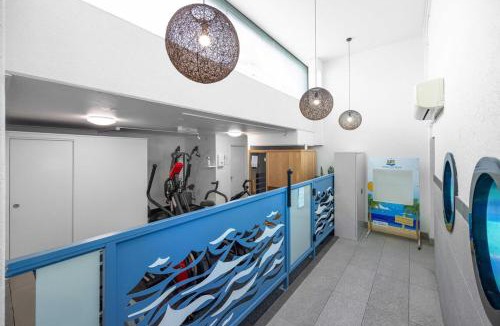 Kings Beach Apartment | Absolute Beachfront Unit