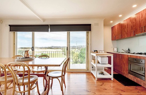 Portarlington House | Absolute Waterfront Escape Games Room Pet friendly