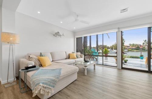 Patterson Lakes House | Absolute Waterfront Marina Views