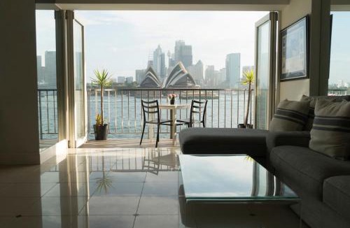 Kirribilli Apartment | Absolute Waterfront Luxe Opera House and Harbour Bridge Views - Best in Sydney!