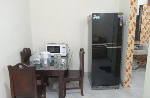 Mirpur Apartment | AC 2-Bedroom Flat-2 Mins Walk from Mirpur 10 Metro