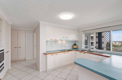 Caloundra Apartment | Accessible Apt: 100m Beach, Pool, Lift