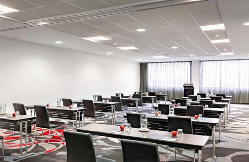 Adelaide Central Business District Hotel | Adelaide Rockford