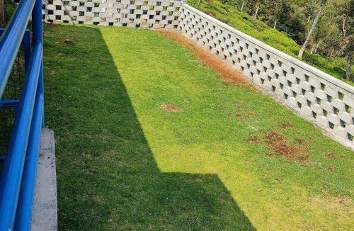 Kotagiri Bed & Breakfast | Adithya Sunrise View Cottage